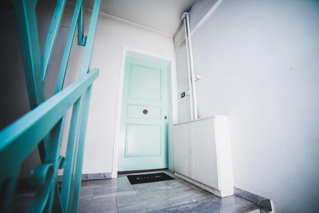 Apartment On Nikaias 5C パトラ エクステリア 写真